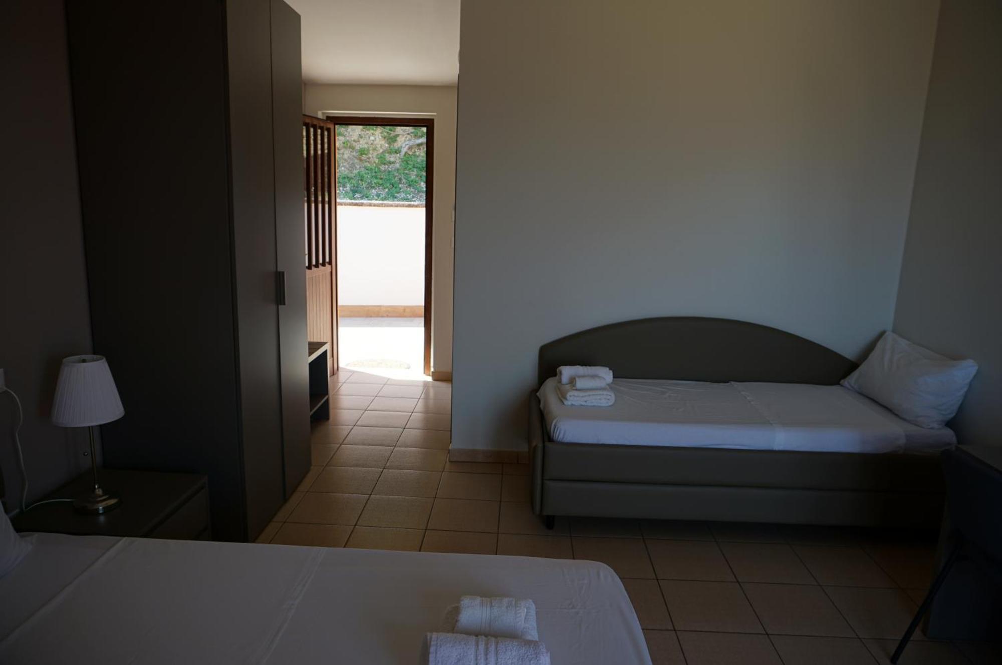 La Terrazza Motta Bed & Breakfast Atri Ngoại thất bức ảnh